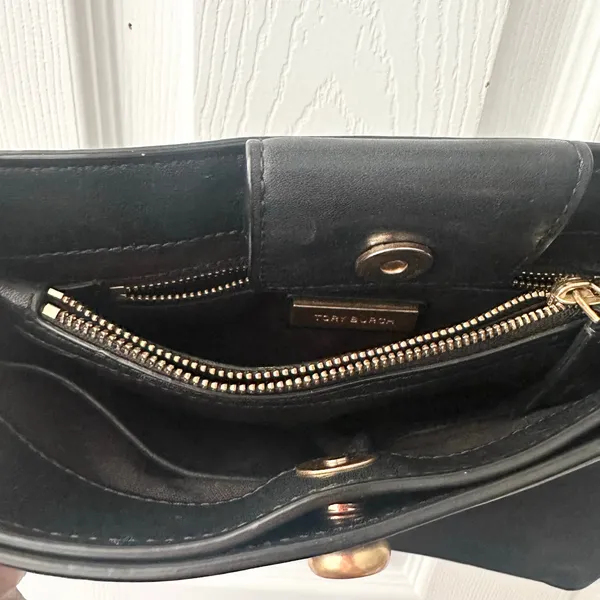 Tory Burch Lily Black Leather Slim Multi Pocket Gold Chainlink Crossbody Handbag - Image 10