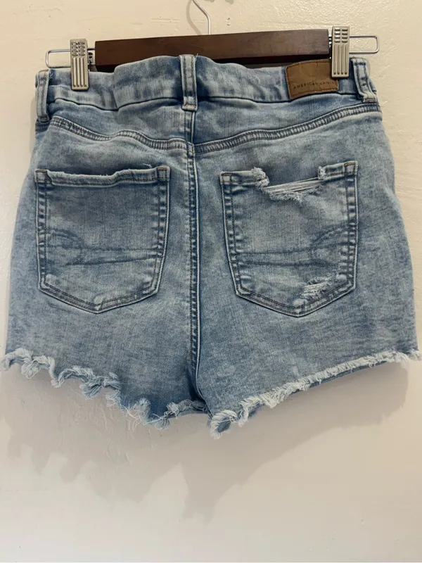 American Eagle Outfitters (AEO) High-Waisted Distressed Ripped Jean Shorts Sz 4 - Image 2
