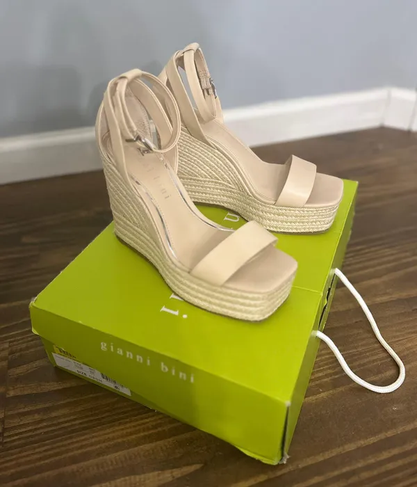 Wedge Sandals - Image 4