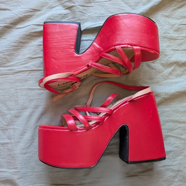 Lemon Drop by Privileged Tornado Strappy Platform Heels W7 Lipstick Red - Image 5