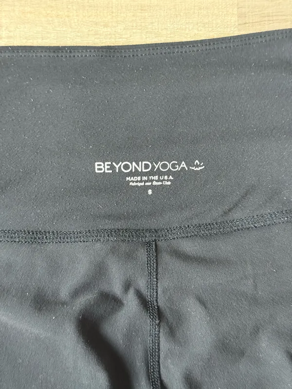 Biker Shorts Beyond Yoga - Image 5