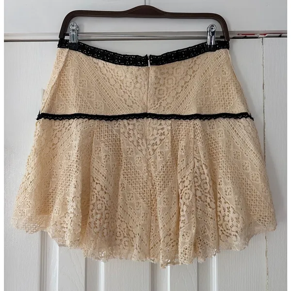 Free People Apple of Eye Lace Mini Skirt Tea Cream Black Trim Size‎ 10 - Image 3