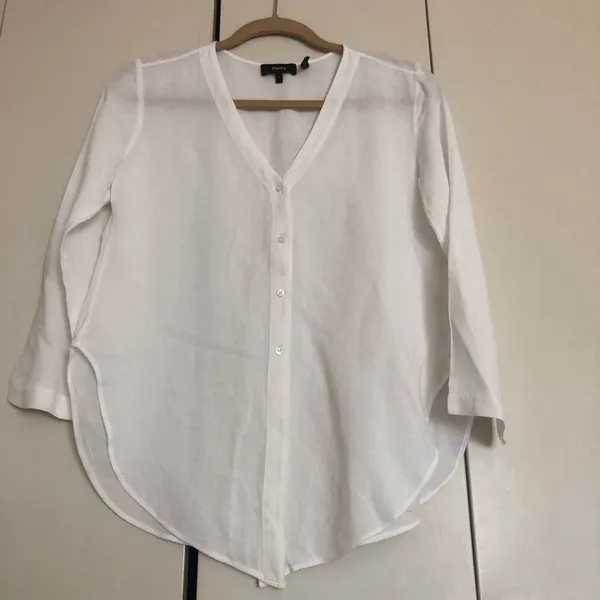 Theory blouse size P - Image 2