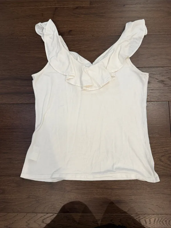 Lilly Pulitzer White Ruffle Shoulder Tank Size Small - C58-012 - Image 7