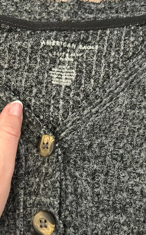 American Eagle Outfitters Sweater - Image 2