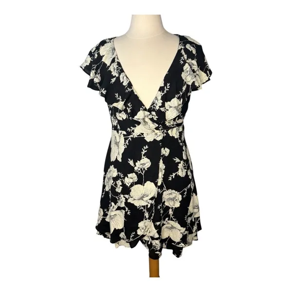 Free People Floral Wrap Mini Dress Womens Size Small Black White Ruffle Flutter‎ - Image 9