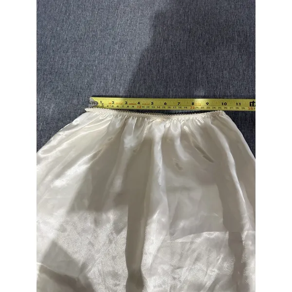 Vintage Evan Picone Lace Trim Slip Cream Sz S Cottage Core Grandma Chic - Image 3