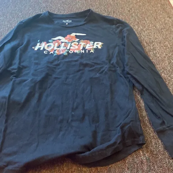 Hollister California small black long sleeve‎ - Image 3