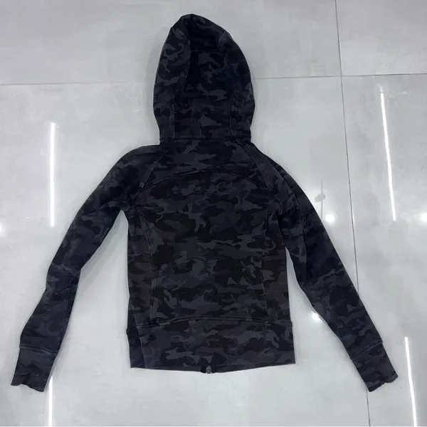 Lululemon Scuba Hoodie *Light Cotton Fleece Heritage 365 Camo Deep Coal Multi - Image 11