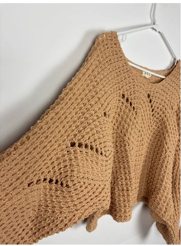 Pol Sweater Dolman Flare Sleeve Beige Knit Cropped Size Small - Image 3