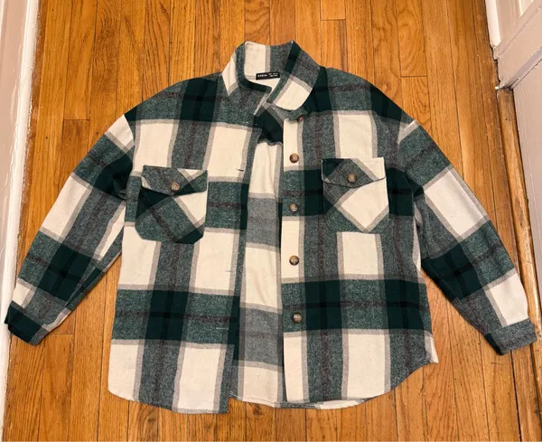 SheIn Green and white flannel - Image 2