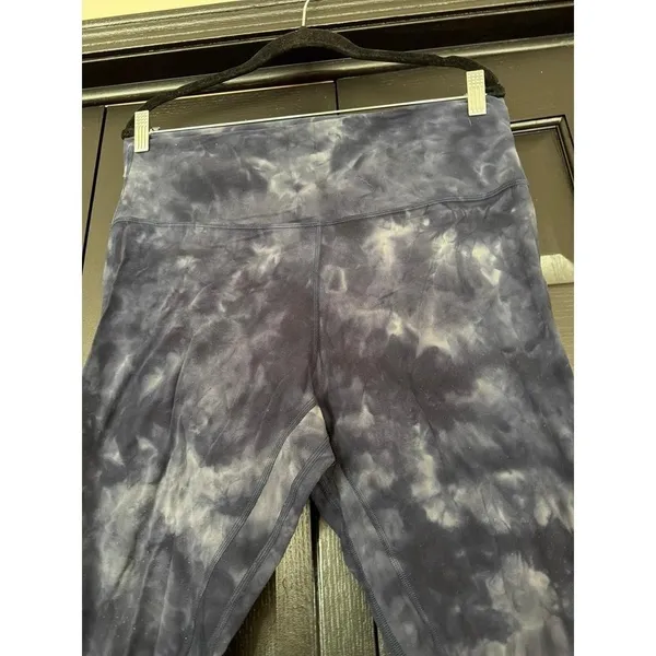lululemon‎ Align High-Rise leggings featuring a dark navy or grey tie-dye 14 - Image 2