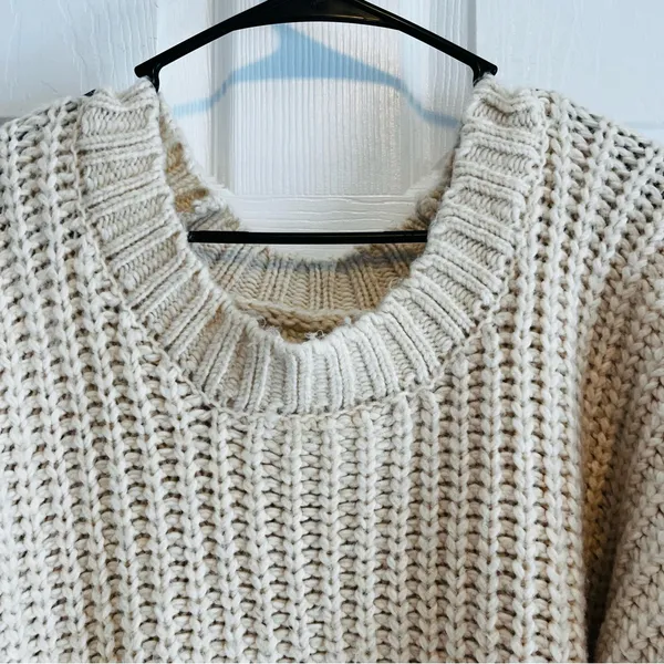 Aerie Cream Chunky Knit Crew Neck Sweater XS Oversized - Image 6