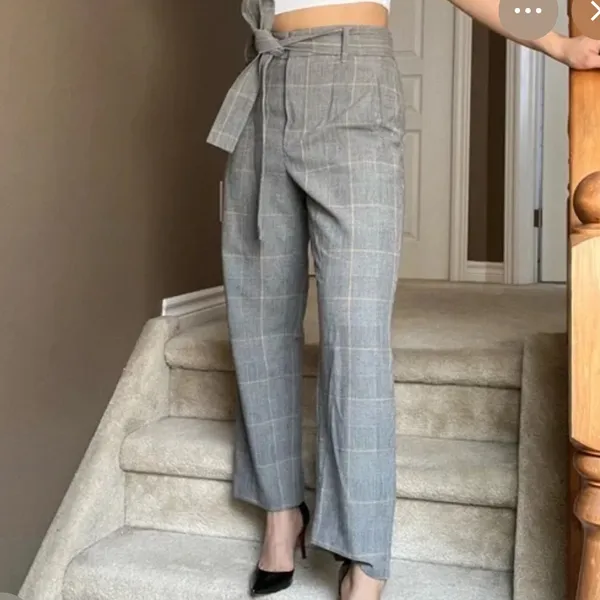 Aritzia Wilfred Jallade Gray Plaid Trousers Pants size 4 $158 - Image 2