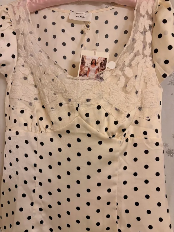 Women's polka dot short sleeve blouse - Image 3