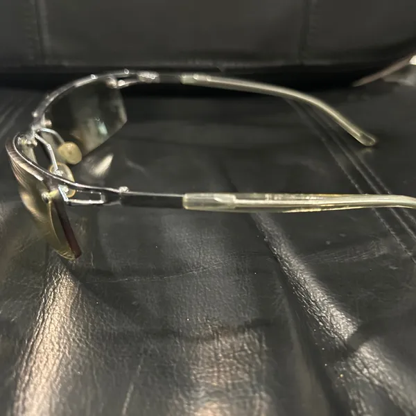 Stylish Silver and Yellow Sunglasses - Image 3