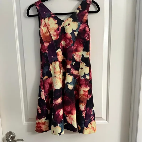 Abercrombie & Fitch Black Floral Mid Flounce Dress Large - Image 6