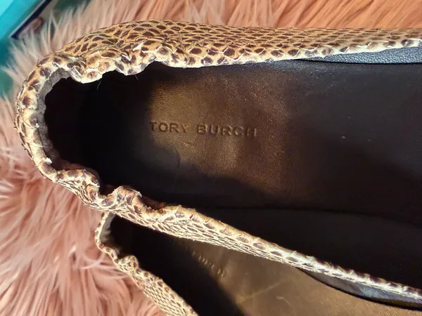 Tory Burch Minnie Travel Ballet Flats Size 9,5 - Image 2