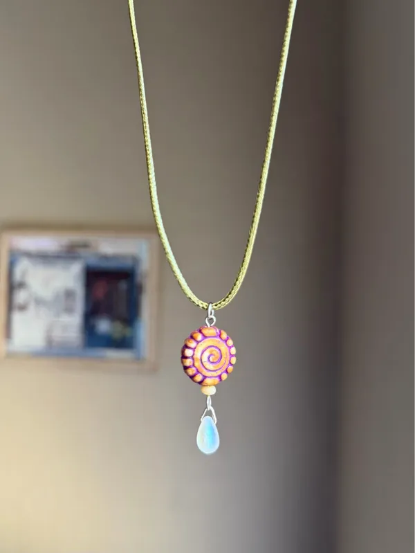 Handmade quality Czech glass swirl bead fairy boho vintage retro funky style necklace🌿✨ - Image 3