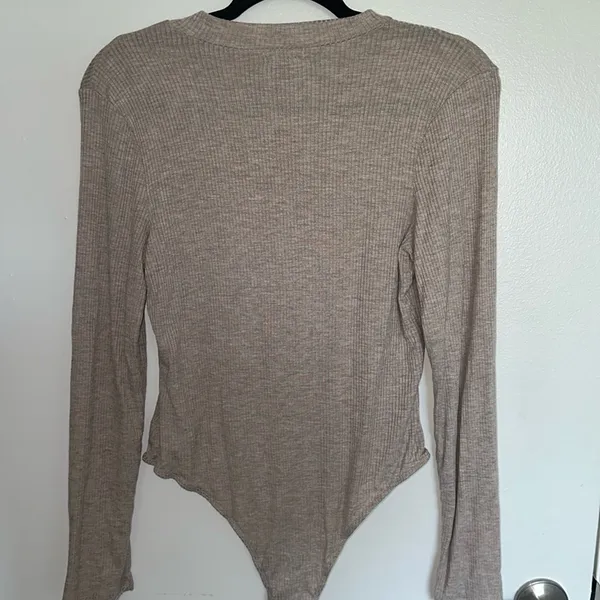Long sleeve mock neck bodysuit Tan Size L - Image 2