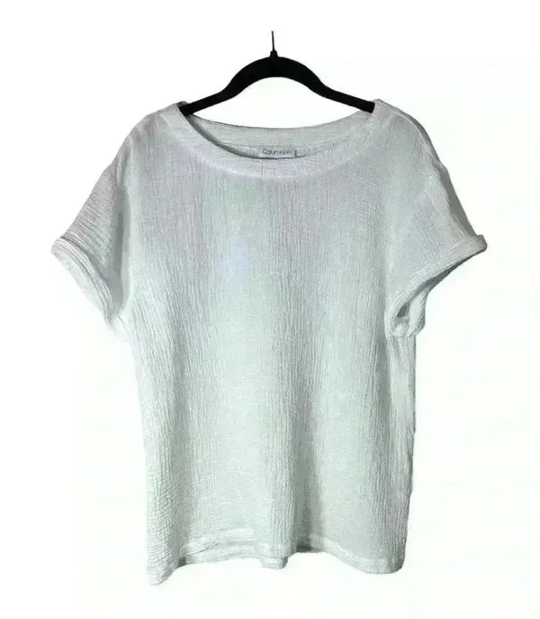 Calvin Klein women’s rolled cuff short sleeve top. Size Medium. - Image 4