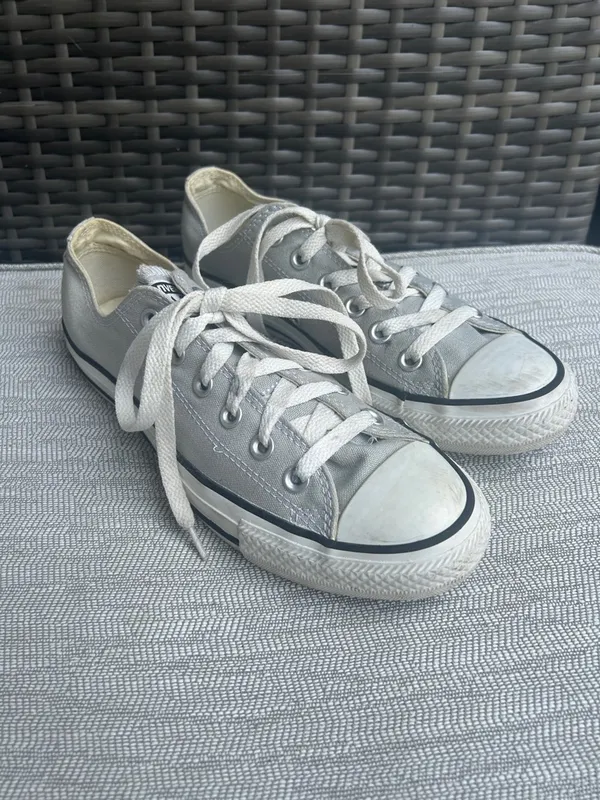 Converse Chuck Taylor All Star Unisex Low Top Grey wolf/white sneakers - Image 4