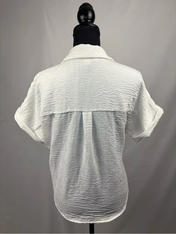 Monteau White Crinkled Short Sleeve Button-Down Shirt Medium - Image 5