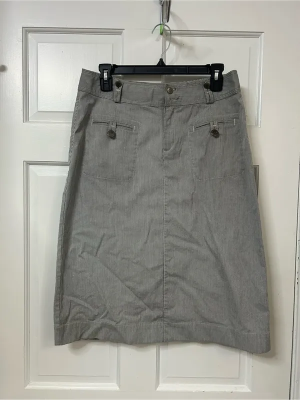 Christopher & Banks Light Gray Midi Pencil Skirt - Image 4