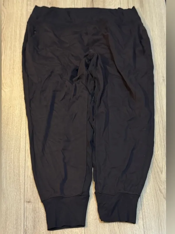 Athleta black leggings joggers sweatpants - Image 3