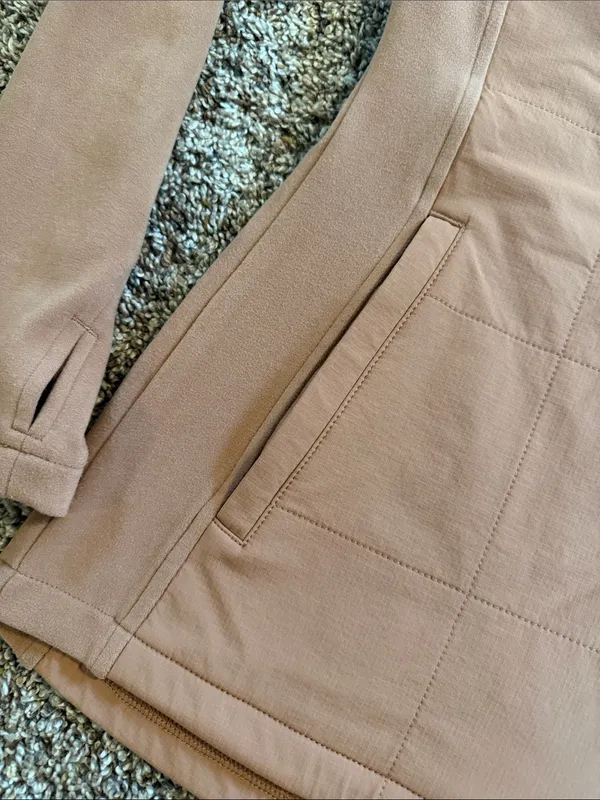 Women's Lightweight Quilted Jacket - Image 2