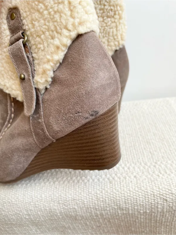 Eddie Bauer Womens Faux Fur Cuff Leather Wedge Boots Size 6.5 Tara Choc - Image 5