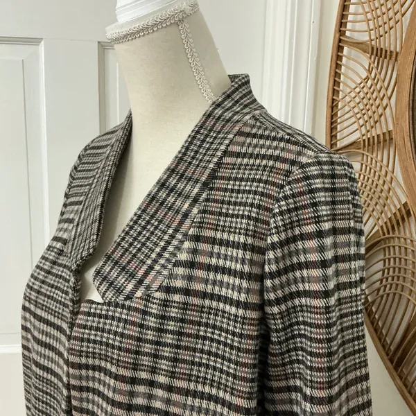 Soft Surroundings St. James Blazer M Gray Plaid Dark Academia Oversized Classic - Image 3