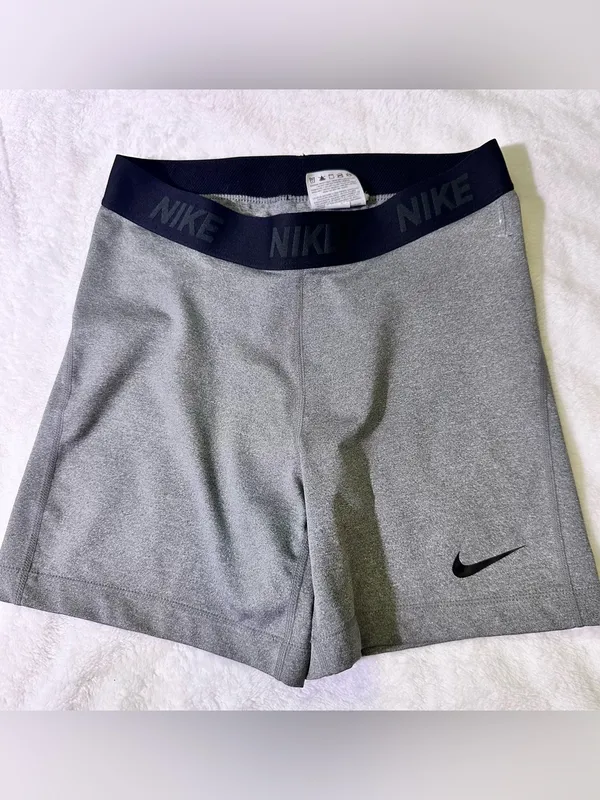 Nike Gray Athletic Shorts with Black Waistband - Image 3