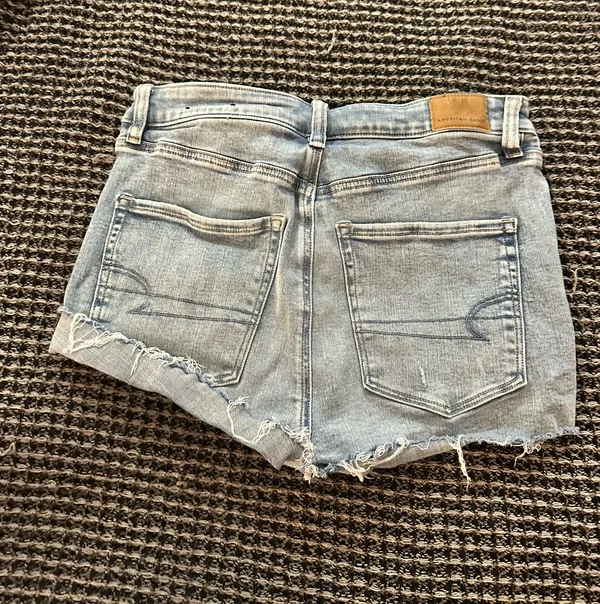 American Eagle Shorts - Image 2