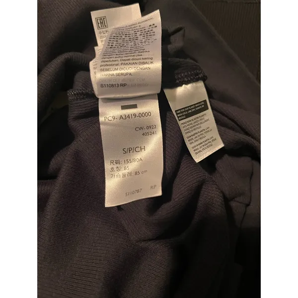 Levi’s ORIEL TURTLENECK “Size S/p” (B35) Black - Image 13