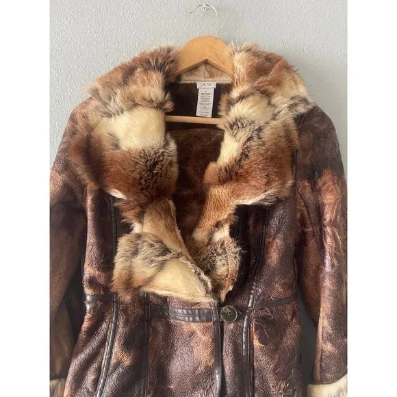 Cache Faux Fur Jacket - Image 4