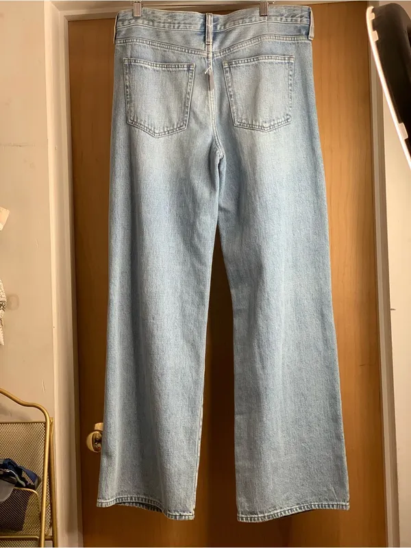 J.Crew Light Wash Low Rise Distressed Wide-Leg Jeans. Size: 28 90’s Skater - Image 4