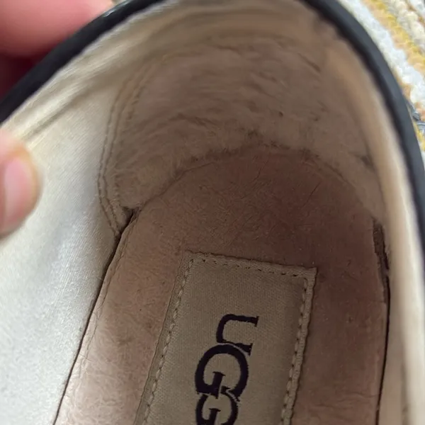 UGG Black and Tan Slip-On Loafers - Image 4