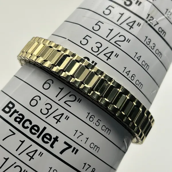Folio Gold Classic Women’s Watch Working New Battery - Image 8