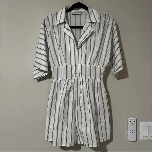 Petal & Pup Sonyalle Stripped Romper Size Small - Image 2