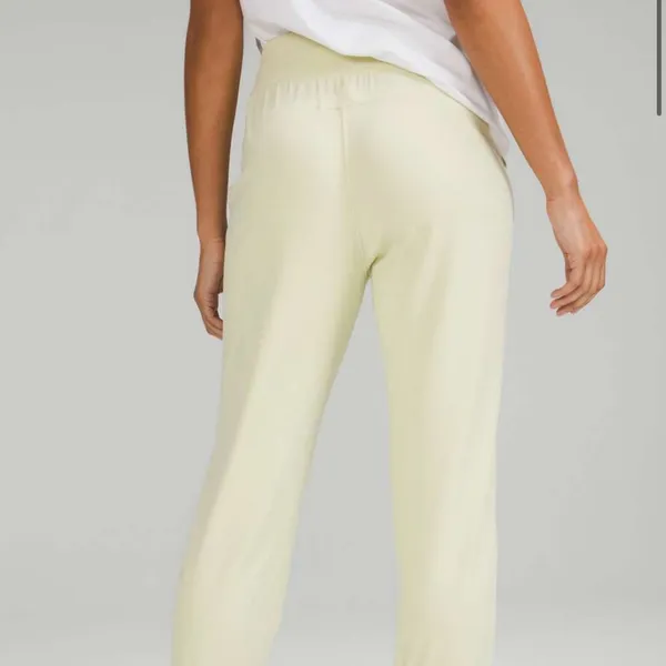 Lululemon Ready to Rulu Classic-Fit High-Rise Jogger *7/8 Length in Dewy Size 8 - Image 3