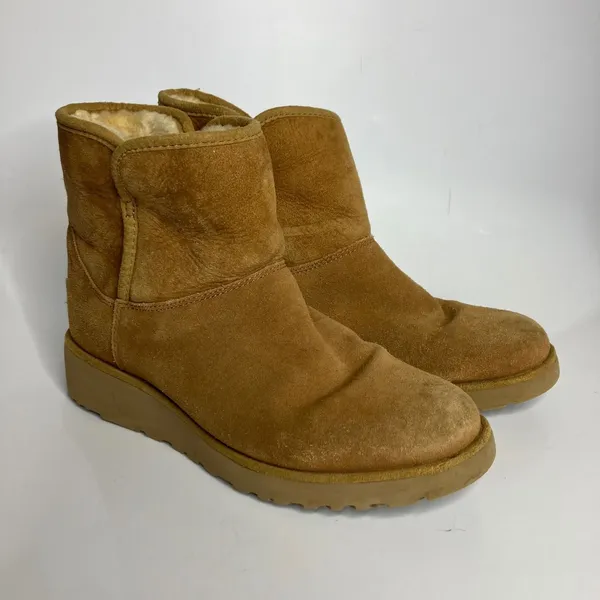 UGG Kristin slim ankle booties tan suede shearling pull‎ on women's 8.5 winter - Image 2