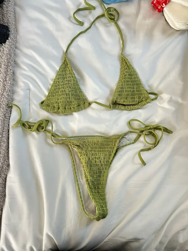 SheIn Green Bikini Set - Image 2