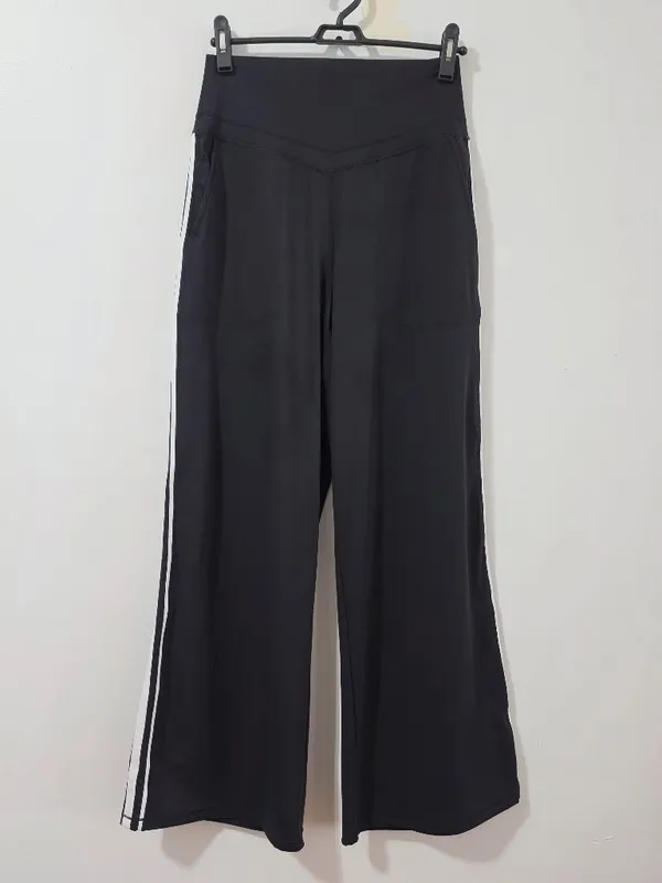 Halara UltraSculpt H W Color Block Stripes Yoga Baggy Pants - Black - Size S /P - Image 2