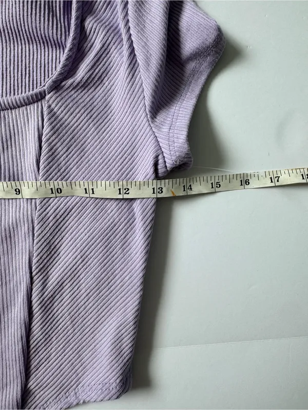 Altar'd State Lavender Ribbed Short-Sleeve Crop Top Size Small NWOT - Image 4