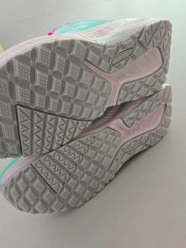 NWT! Hi-Tec Women’s Athletic Shoes - Mint Green & Hot Pink Size 6.5 - Image 7