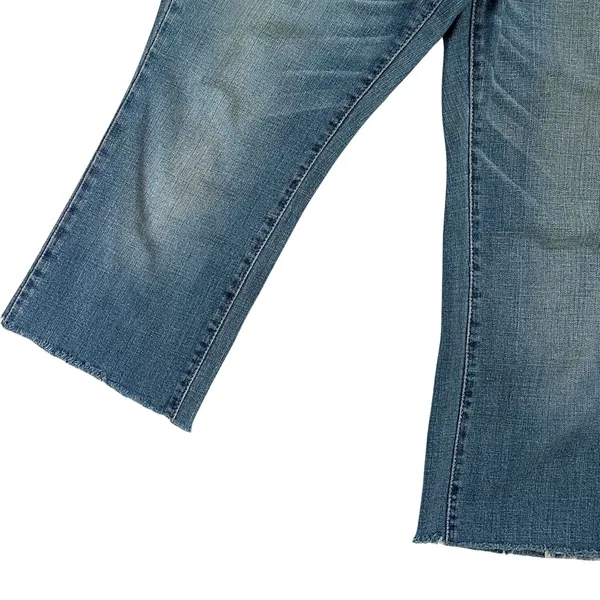 Levi's 505 Straight Leg Jeans Women’s Size 6 Short Blue Raw Hem - Image 4