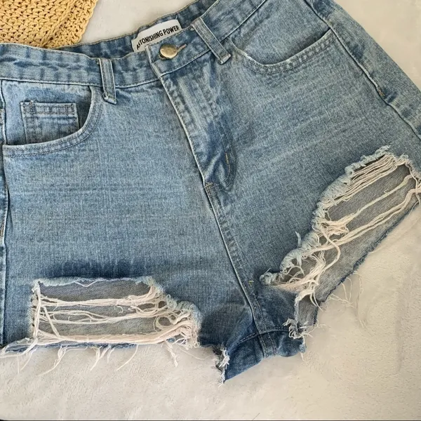 ASTONISHING denim destroyed Jean shorts size 27 Cheeky light blue beach boho - Image 5
