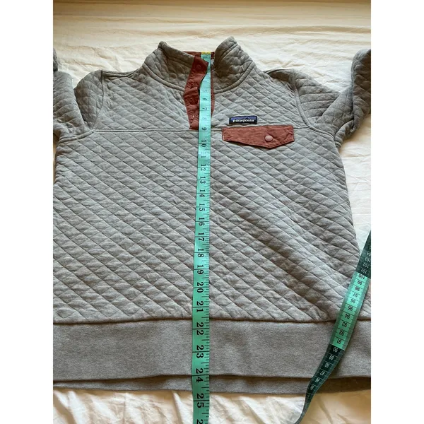 Patagonia Worn Wear Quilted Snap Sweater XSmall Grey - Image 7