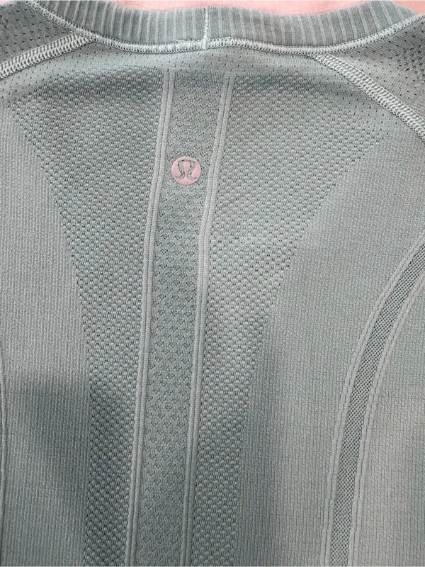 Lululemon Mint Green Active Tee - Image 3